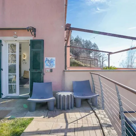 Vakantiehuis Stunning In With Sauna Magliolo